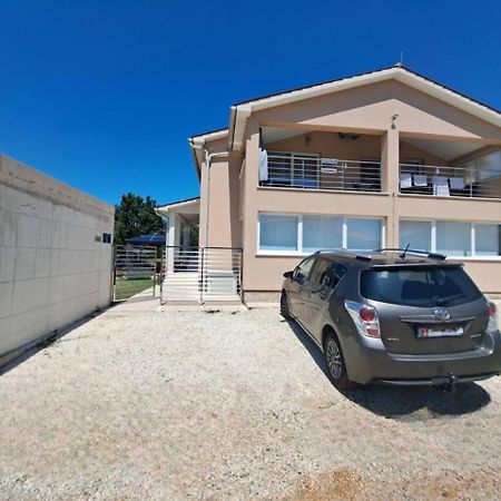 Apartmani Danica Vodnjan Exteriör bild