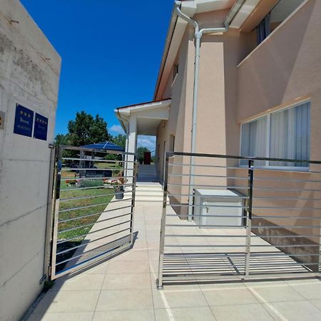 Apartmani Danica Vodnjan Exteriör bild