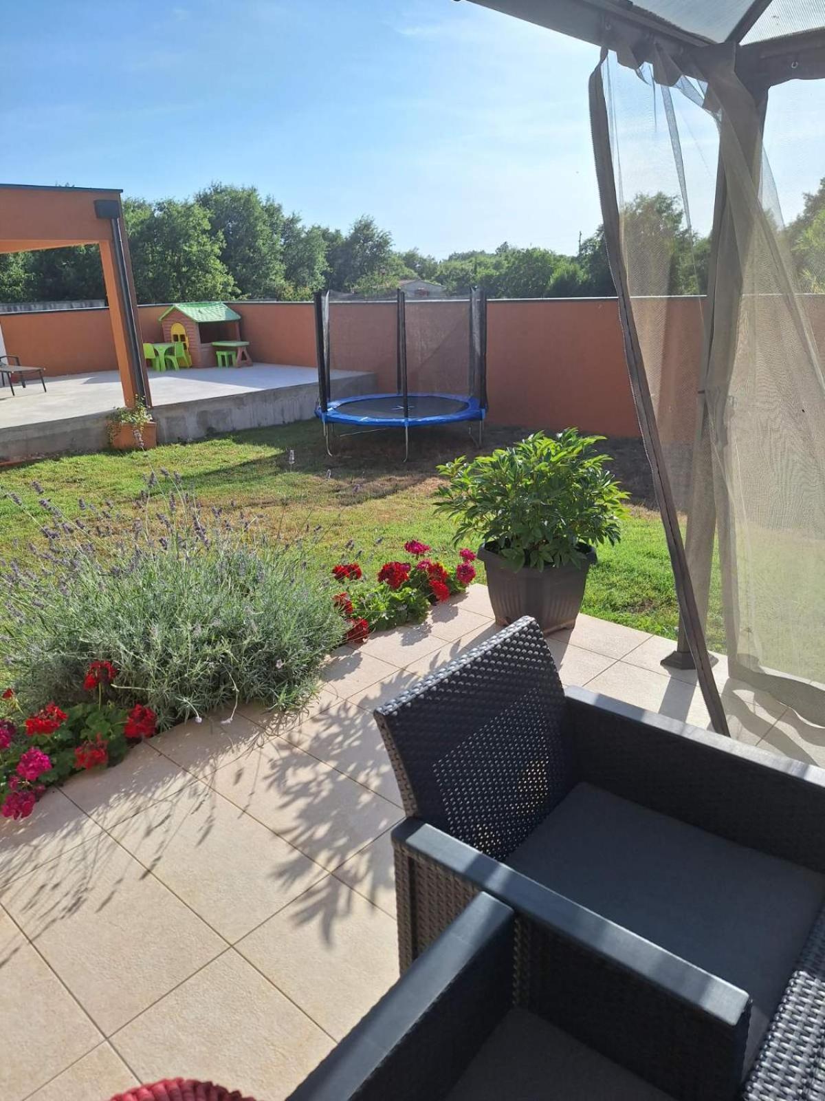 Apartmani Danica Vodnjan Exteriör bild